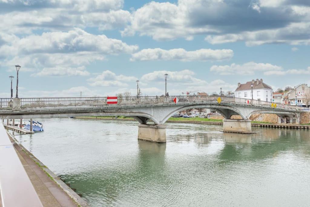 Apartment Sur Les Bords De Marne - Disneyland Paris *